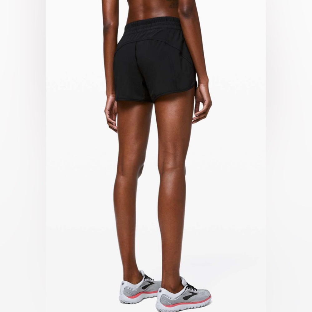 Lululemon Tracker Short V *4" EUC NO FLAWS